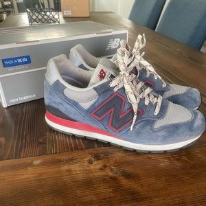 New Balance Classics 996